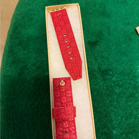 Designer Gucci Apple Watch Watch Band - Picture 1 of 3